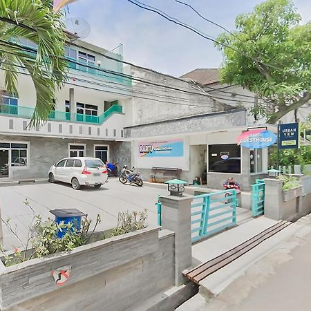 Urbanview Hotel Bartu Moh Toha Bandung By Reddoorz Kültér fotó