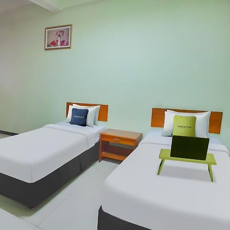 Urbanview Hotel Bartu Moh Toha Bandung By Reddoorz Kültér fotó