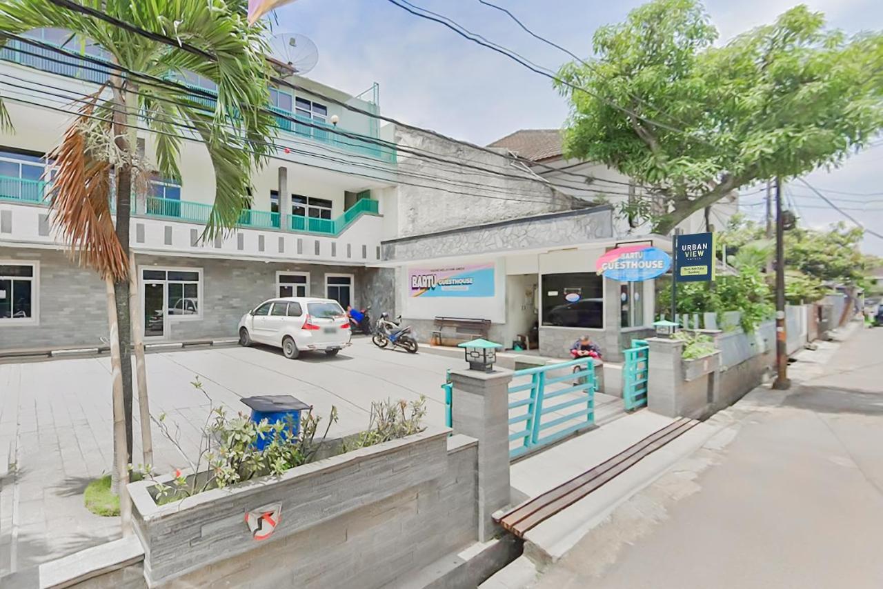 Urbanview Hotel Bartu Moh Toha Bandung By Reddoorz Kültér fotó
